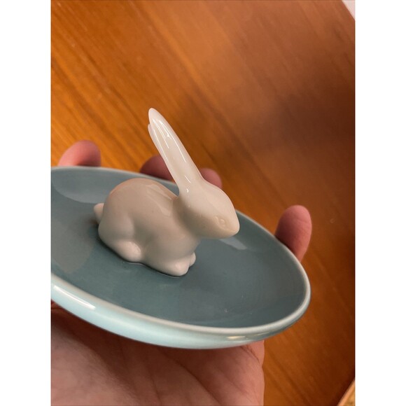 Lauren Conrad Brand Teal and White Bunny Trinket Tray Plate - Picture 6 of 6